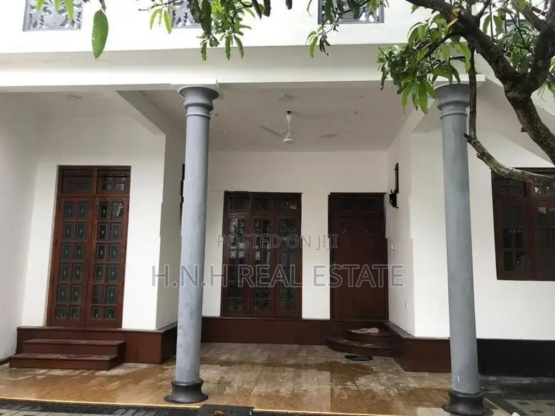 Two storey house for sale in rajagiriya