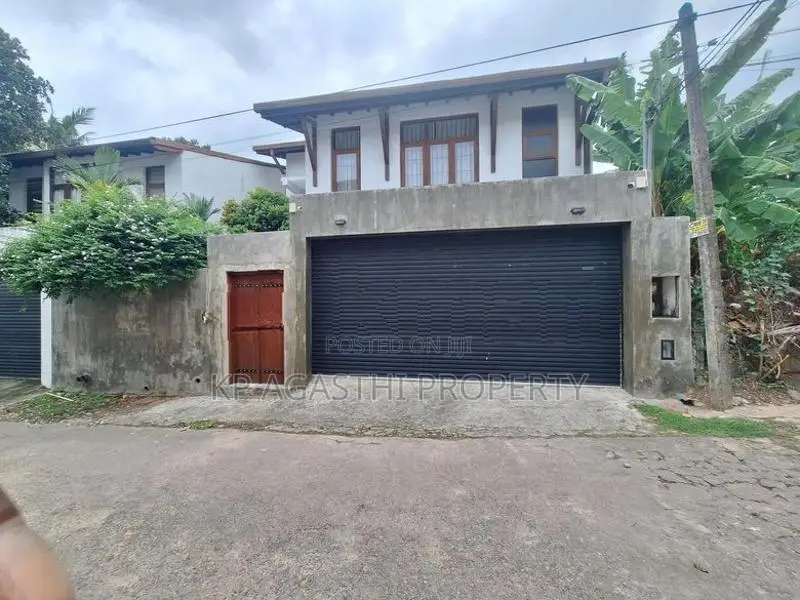 10P luxury house for sale in Battaramulla