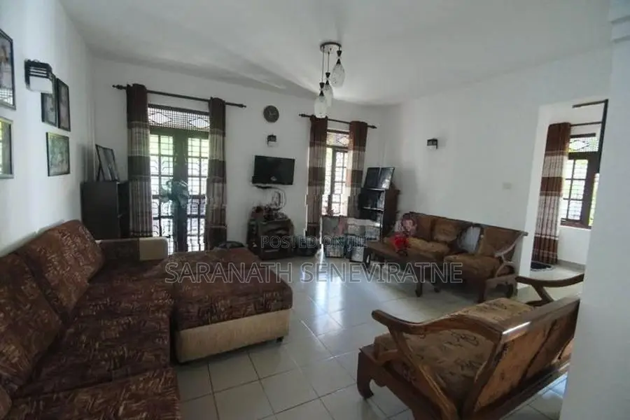 🏡Good Condition House for sale in Pannipitiya.