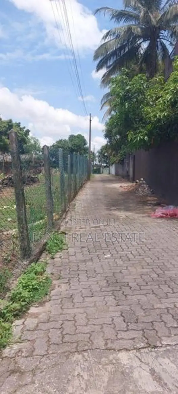 Land for rent in battaramulla