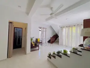Spacious House For Sale Athurugiriya