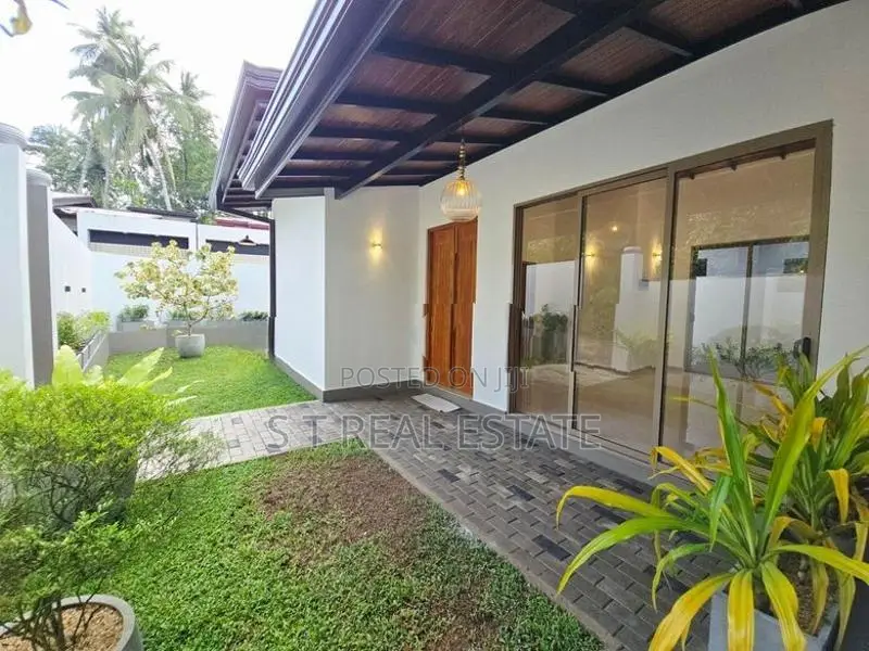 Modern Designed Single Story House For Sale In Meegoda