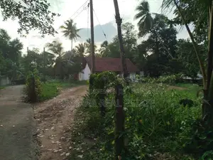 COMMERCIAL PROPERTY FOR LONG LEASE - PORE, ATHURUGIRIYA | LH03679