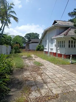 super Bare land for sale in mount lavenia