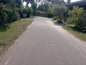 12.5 Perches Land for sale in Palangatura,kochchikade .Gampaha.