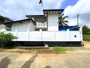 Brand-New House in Millagahawatta Pannipitiya