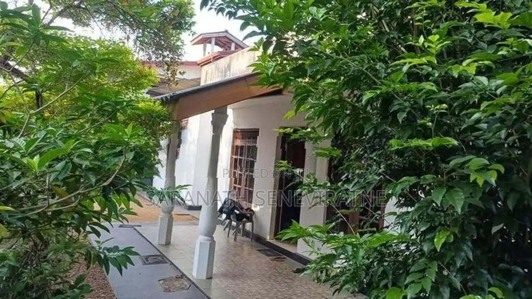 House For Sale in Maharagama Subasadaka Mw