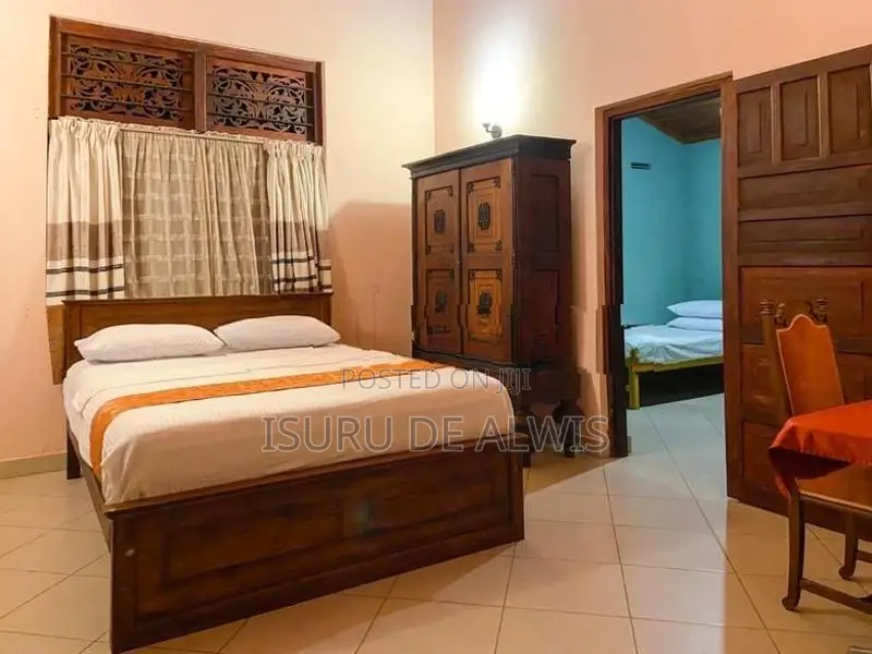 Colonial Type Bungalow for Rent Payagala