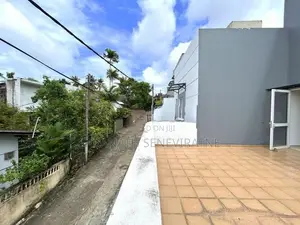 House in Piliyandala Mandawila Rd For Sale