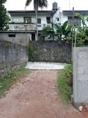 Land in Hokandara - Vidyala junction Talawathugoda