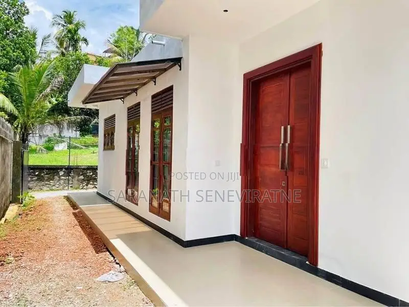 Brand-New House in Kalalgoda Talawathugoda With 1st Floor Slab