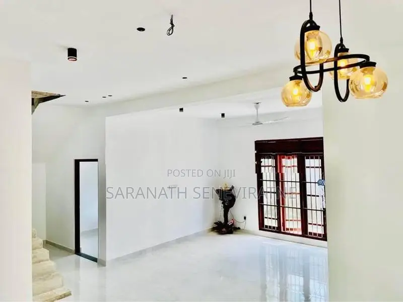 Brand-New House in Kalalgoda Talawathugoda With 1st Floor Slab