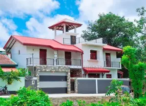 Brand-New House - Kesbewa Piliyandala Makandana Facing to a Paddy Fiel