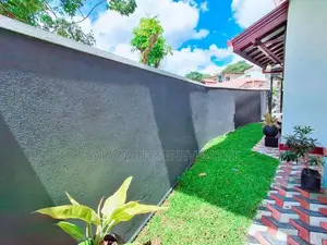 Brand-New House - Kesbewa Piliyandala Makandana Facing to a Paddy Fiel