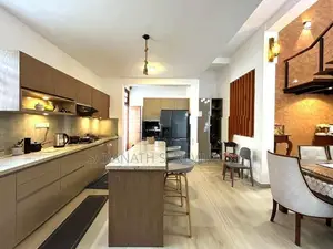 Luxury House With Modern Furniture Fittings - Nugegoda Wijerama