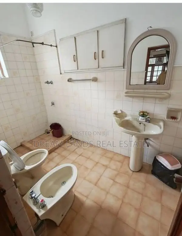☆ Rajagiriya Commercial Building For Rent ( R - 778)