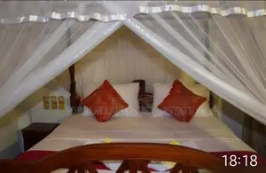 Unawatuna Habaraduwa Hotel for Sale ( RHS- 783 )