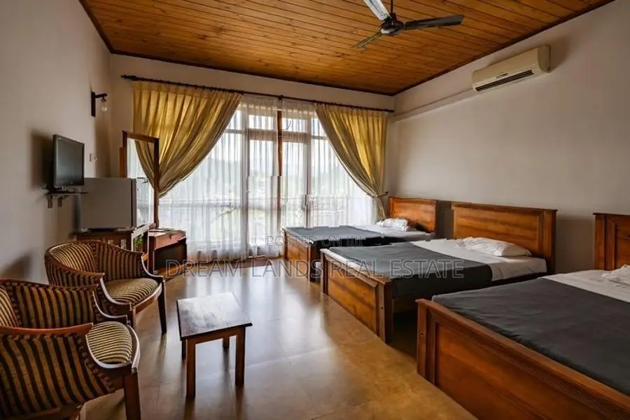 Ella Tourist Hotel for Sale ( RHS - 785 )