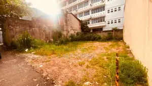 bare Land for Sale in bambalapitiya Landsite