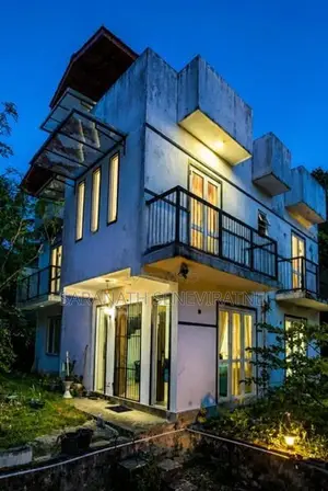 2 Story House With 23 Perches for Sale in Panadura