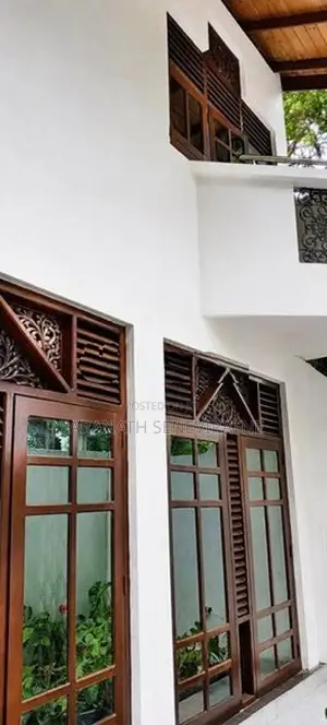 House For Sale in Maharagama Neelammahara Rd
