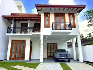 Brand-New House With Solid Architecture - Kottawa Mattegoda Pubudu Mw