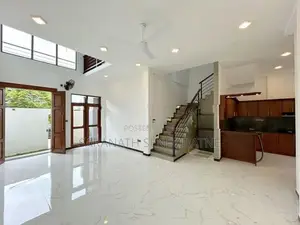 Brand-New Solid Modern House Sale From Piliyandala Off Gonamadiththa R