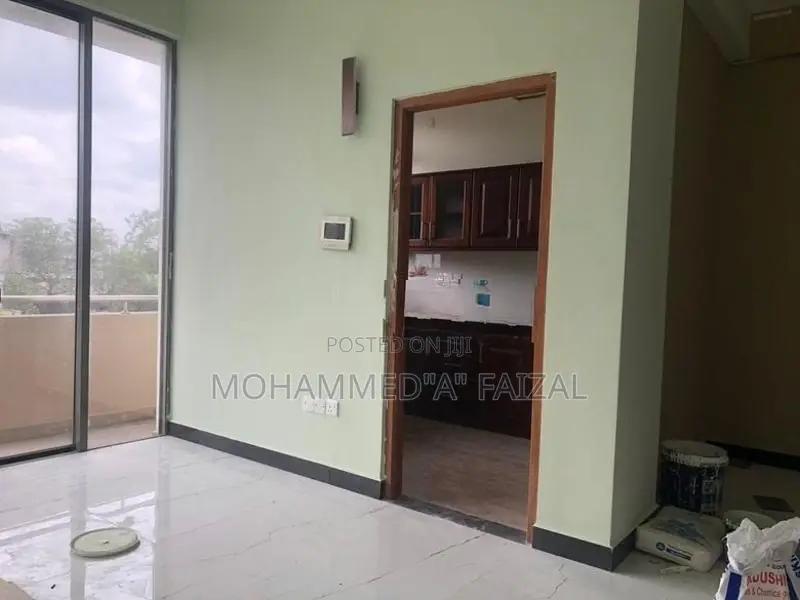 Apartment For Sale in Pamankada Road Colombo.06