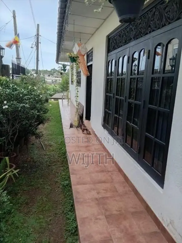 තනිමහල් නිවසක්විකිනිමට බත්තරමුල්ල කොස්වත්ත මුත්ටෙිටුගොඩපාර