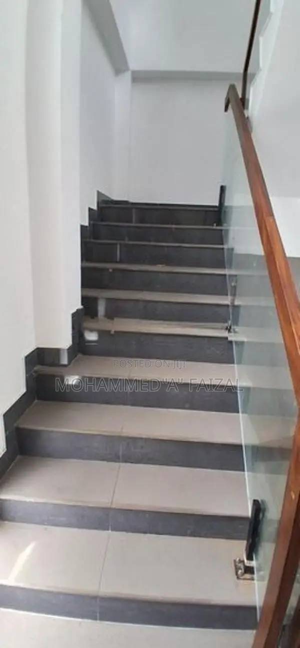 Warehouse & Store For Rent in Galle Road Wellawathe Colombo.06
