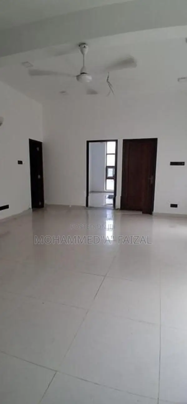 Warehouse & Store For Rent in Galle Road Wellawathe Colombo.06
