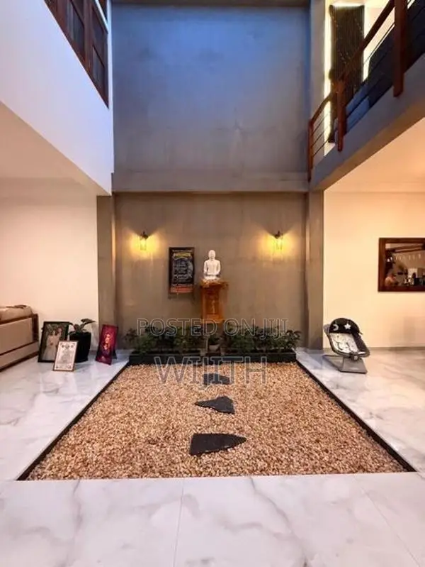 THREE STOREY HOUSE FOR SALE IN PILIYANDALA WITH FURNITURES