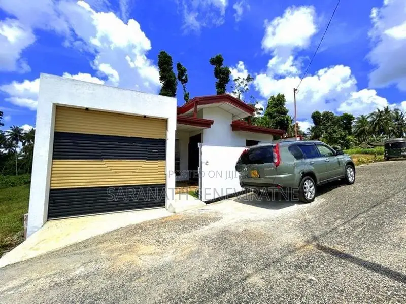 Brand-New House in Homagama Dolahena * 6.5