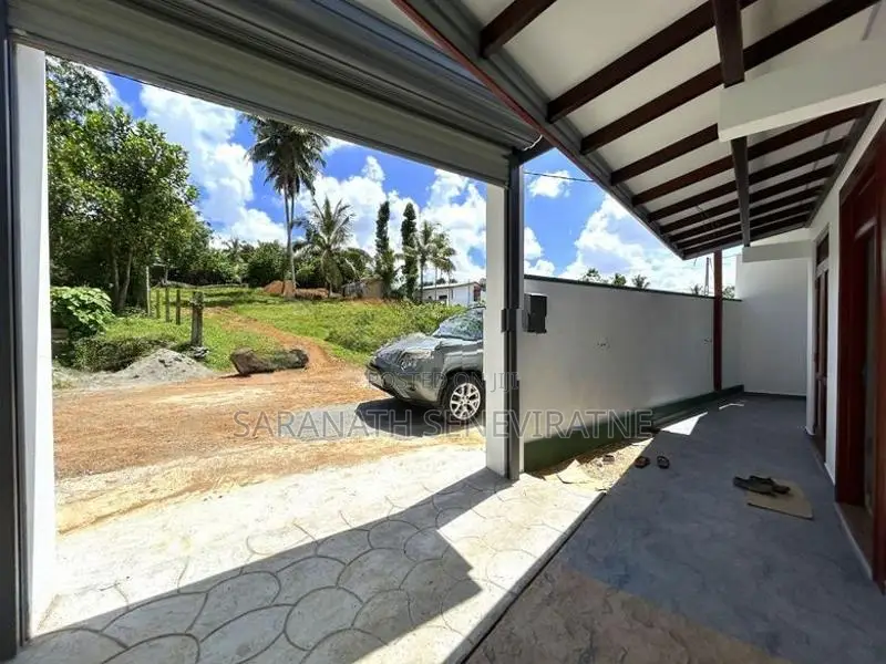 Brand-New House in Homagama Dolahena * 6.2