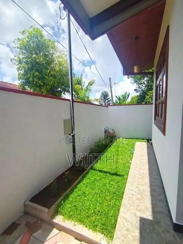 Brand New Single House For Sale In Kottawa Mattagoada