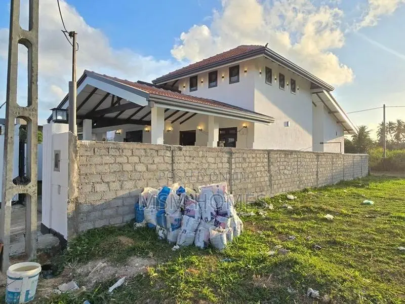 Newly Build House For Sale in Negombo