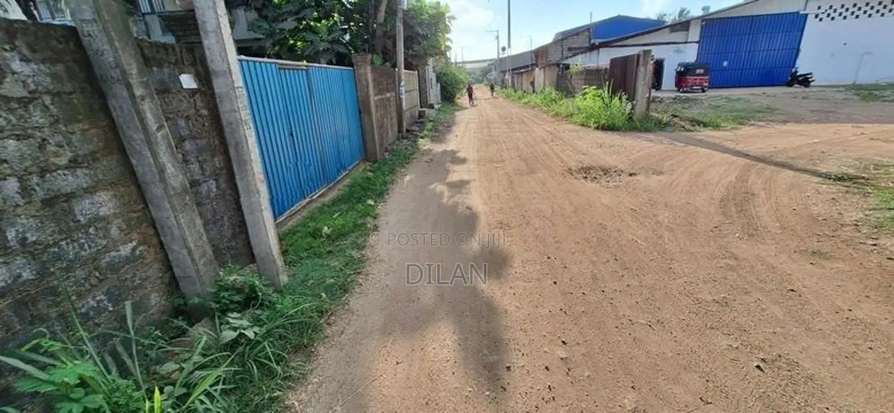 Land For Sale In Wattala