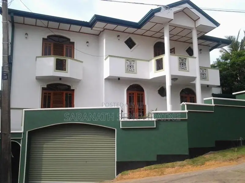 03 Story Modern House for SALE Muththettugoda Rd Talangama Battaramull