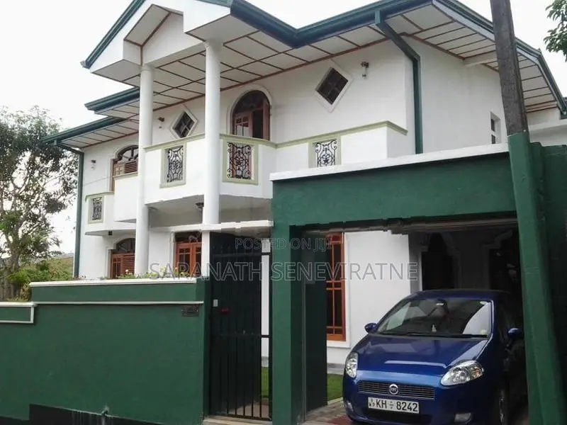 03 Story Modern House for SALE Muththettugoda Rd Talangama Battaramull