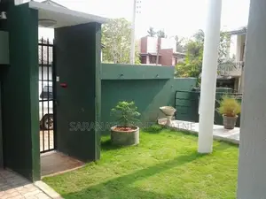 03 Story Modern House for SALE Muththettugoda Rd Talangama Battaramull