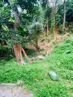 Prime Land with House for Sale in Koswatta, Battaramulla