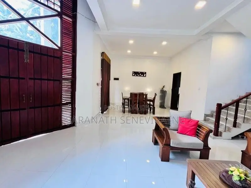 Modern 3 Storied House - Sale in Katugasthota Kandy