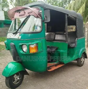 Bajaj RE 4 Stroke 2011