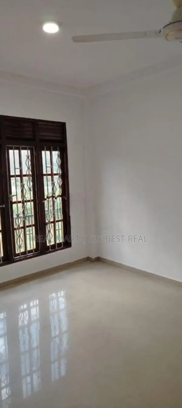 WELLAMPITIYA : 3-BR (4 PERCHES) 2-STOREY HOUSE FOR SALE