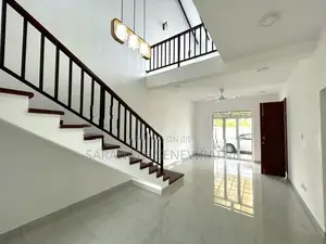 Brand-New House in Pelanwatta Kottawa - Gated Community Swimming Pool