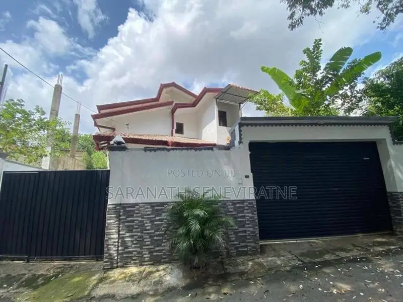 House in Pannipitiya Rukamale West For Sale