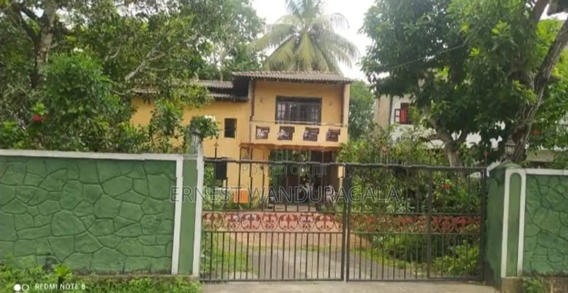 House for sale in Homagama - 578