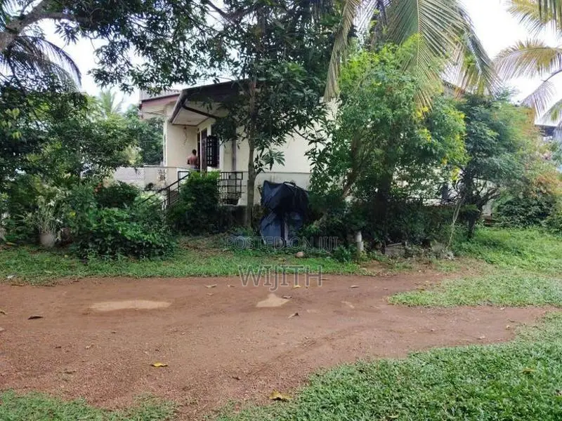 SUPAR LAND FOR SALE IN MAHARAGAMA PAMUNUWA