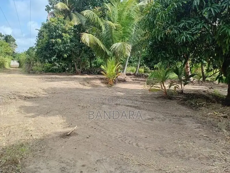 ඉඩමක් විකණීමට අනුරාධපුර