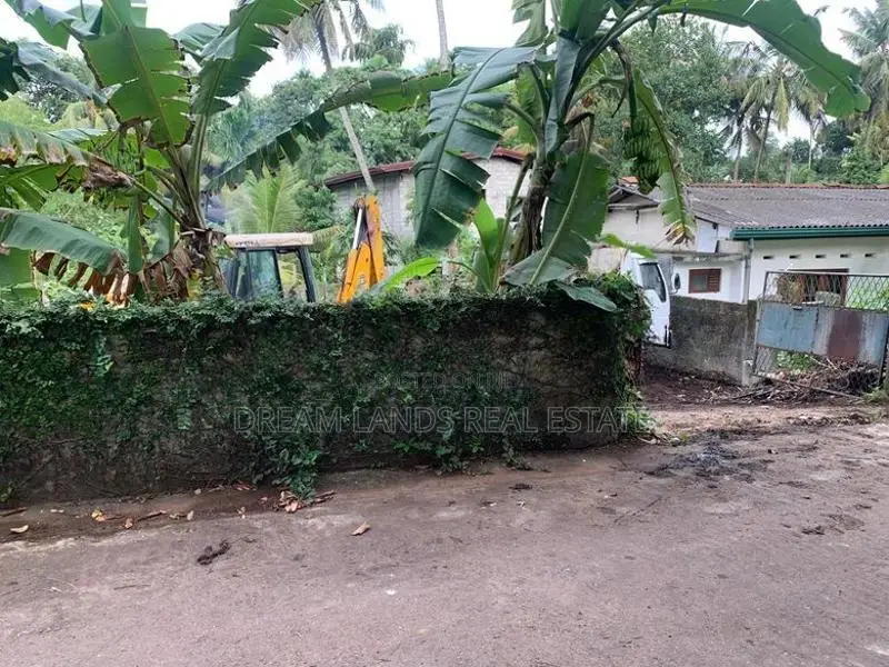 Land for sale in kotawa malabe rd kottawa